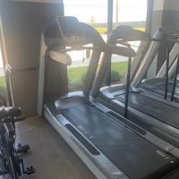 Precor C966I Treadmill
